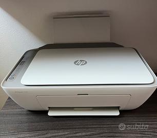 Stampante HP DeskJet 2720e
