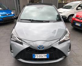 Toyota Yaris 1.5 Hybrid 5 porte TREND GREY EDITION