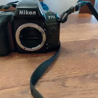 Nikon F 70 