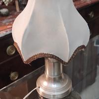 Prestigiosa Lampada da Tavolo in argento 800 - 