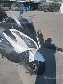 scooter Kymco 300