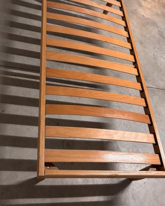 Rete letto singolo in legno con doghe