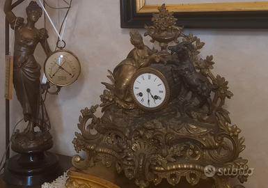 Orologio '800 in bronzo