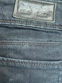 Levis 471