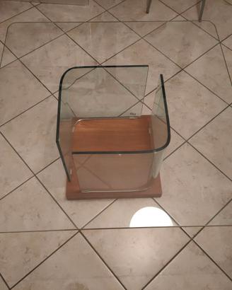 Tavolino di cristallo