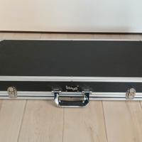 Flight case custodia pedaliera Stagg UPC 688