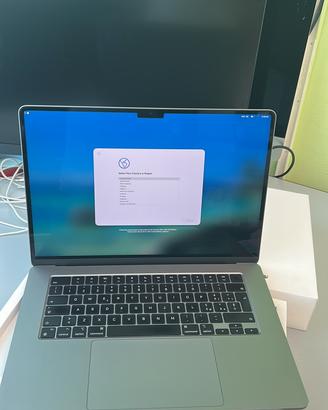 Macbook Air 15.3 M3/16gb/512gb Garanzia 1 Anno