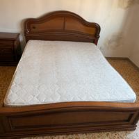 Letto matrimoniale
