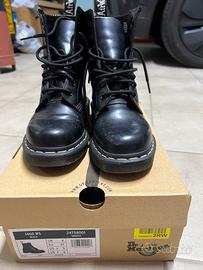Dr Martens  n 37