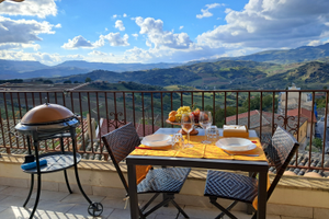 Centro Sicilia-Centro Storico Leonforte-5 posti