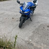 Yamaha r125