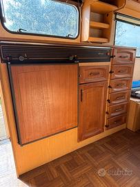 Blocco cucina lavello frigo per camper e roulotte