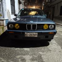 BMW E30