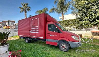 Mercedes-Benz Sprinter 416 CDI T Cabinato con 12 M