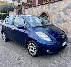 Toyota Yaris 1.3 5 porte Sol