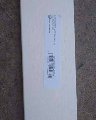 5 pezzi battiscopa bianco in MDF 80 x 10 x 2200 