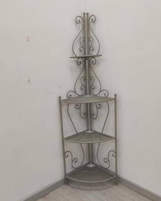 angoliera ferro battuto
