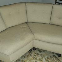 Divano beige chiaro
