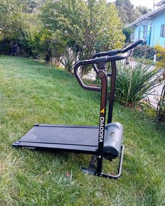 TAPIS ROULANT DIADORA