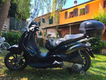 Piaggio Beverly 250 Tourer