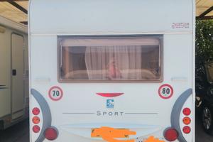 Roulotte knaus sport 400 pari al nuovo