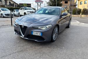 Alfa Romeo Giulia 2.2JTDM 180CV Executiv AUTOM NAV