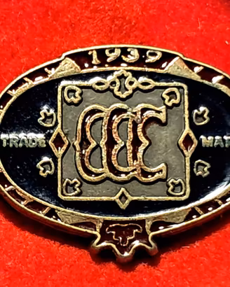 Spilla Pin di pregio CCC 1939 Smaltata '80 NUOVA