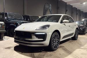 PORSCHE Macan 2.0