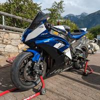 Yamaha YZF R6, pronta per pista