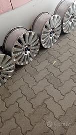 Cerchi lega ford