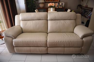 2 DIVANI PELLE Poltronesofa' con meccanismo relax