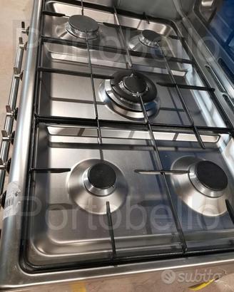 Codice: 269778 CUCINA A GAS SMEG IN ACCIAIO INOX