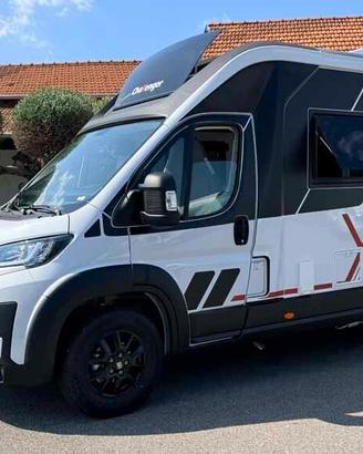 Challenger X150 - Compatto 4 posti!