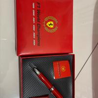 Ferrari penna a sfera con fermasoldi