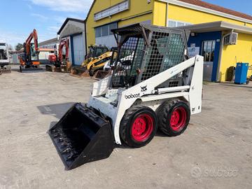 Mini pala gommata BOBCAT 553