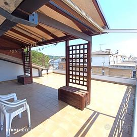 ATTICO - SAN CLAUDIO - BILOCALE CON TERRAZZO