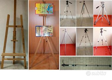 Cavalletti treppiedi per pittura e per foto