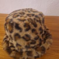 cappello di pelliccia 