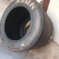 gomma posteriore usata formula 1