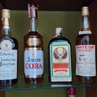 Whisky, bourbon e liquori vintage