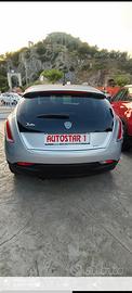 lancia delta 1.8 turbo con impianto GPL 