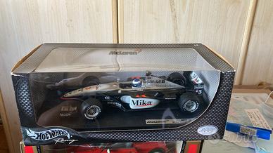 mclaren mp4-16 mika hakkinen 2001
