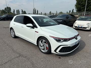 Volkswagen Golf VIII 2.0 TSI GTI – benzina,