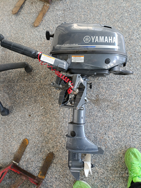 Fuoribordo Yamaha 5 quattro t