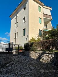 Appartamento Sperlonga centro storico con posto au