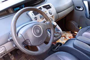 Scenic autocarro 1.5 Dci 106cv