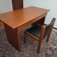 Scrivania nuova in legno