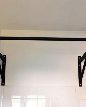 Barra di trazione a muro