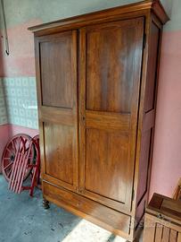ANTICO ARMADIO DISPENSA RESTAURATO IN  LEGNO OLMO