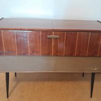 mobile antico radio augusta